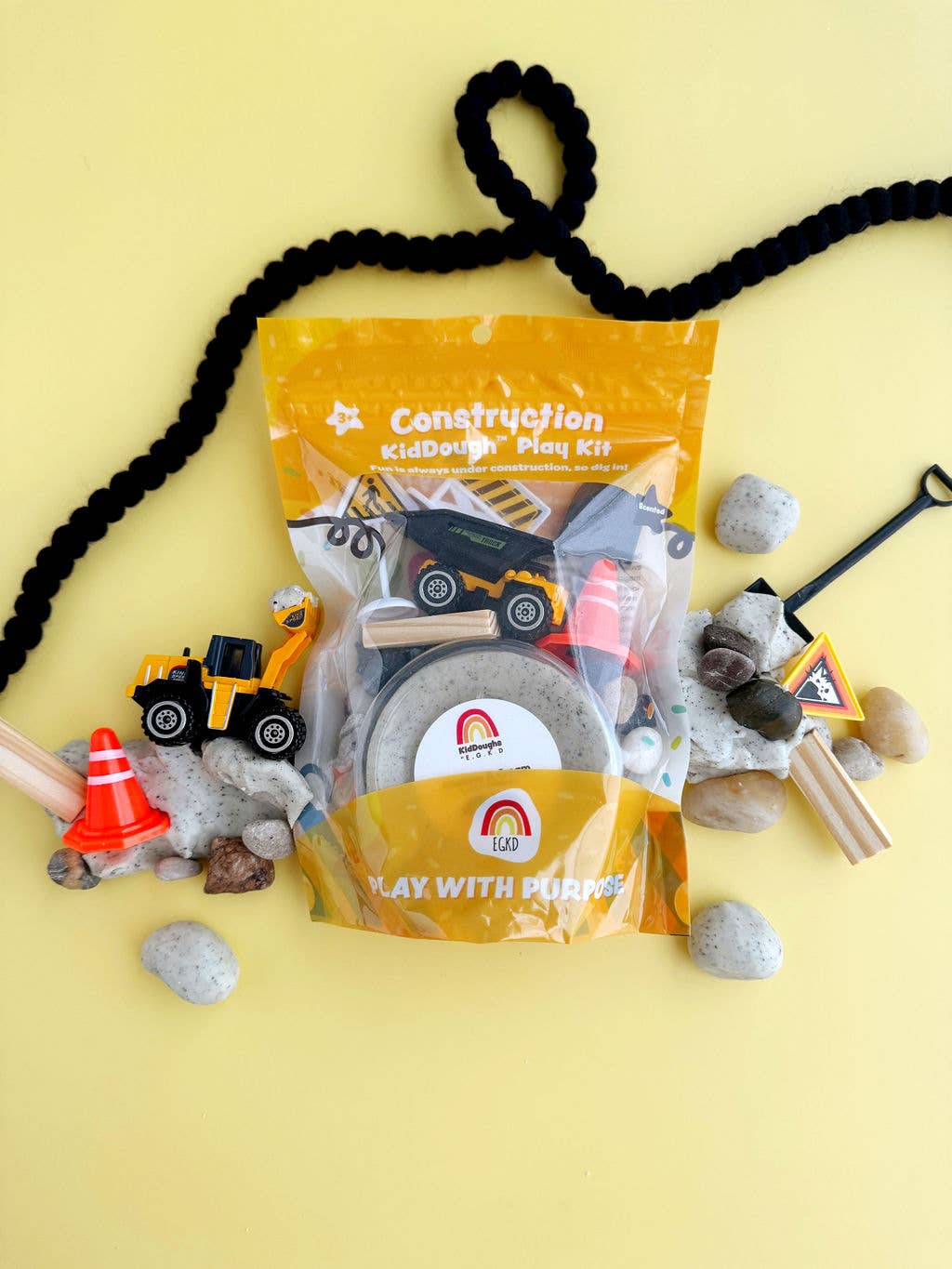 Construction (Cookies & Cream) KidDough Play Kit - Maison Paréa